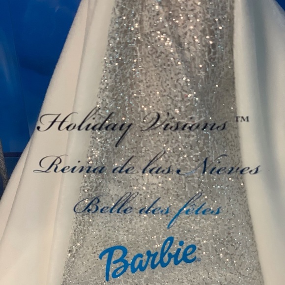 Collectable Barbie 2003 Silver and White Holiday Doll - Picture 2 of 8